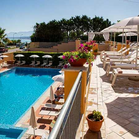 Hotel Punta Nord Est