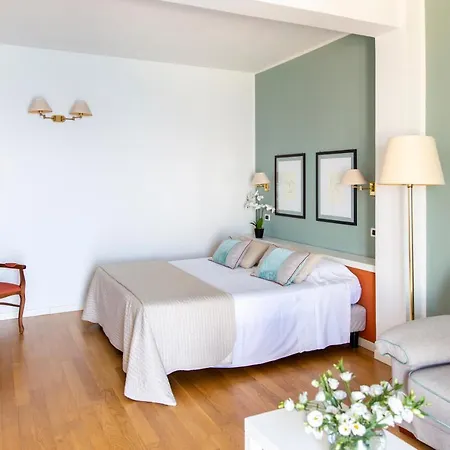 Hotel Punta Nord Est