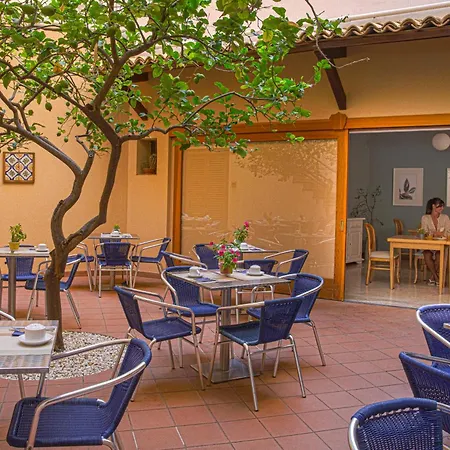 Punta Nord Est Hotel