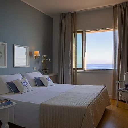 Hotel Punta Nord Est