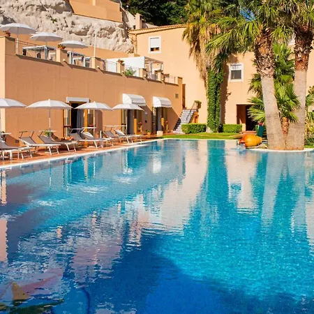 Punta Nord Est Hotel