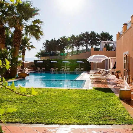 Punta Nord Est 3*