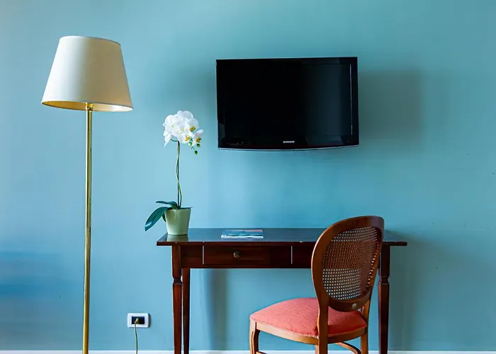 Punta Nord Est מלון 3*