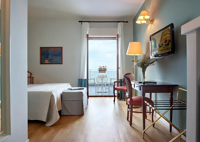 Punta Nord Est מלון קאסטלמארה דל גולפו