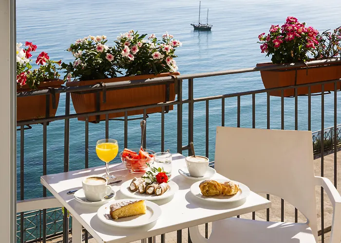 Punta Nord Est קאסטלמארה דל גולפו