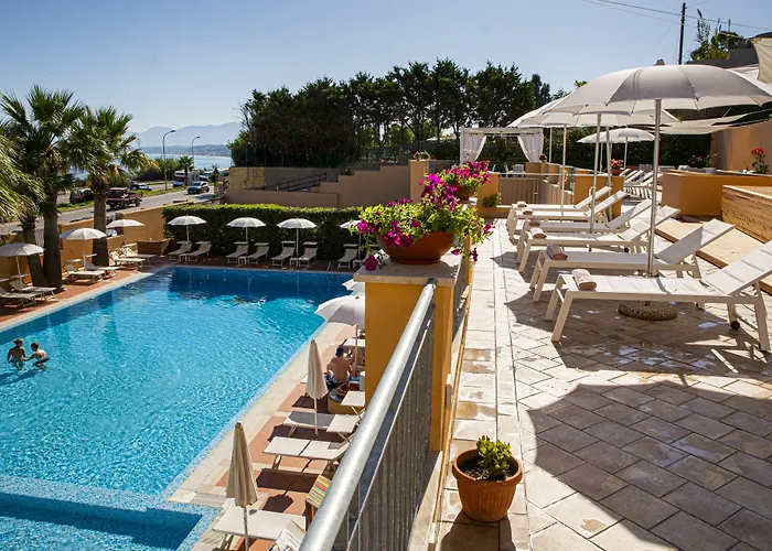 Punta Nord Est מלון קאסטלמארה דל גולפו