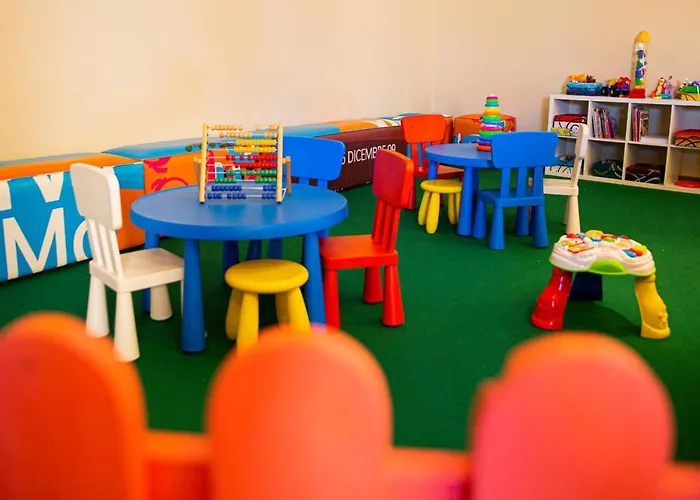 מלון Punta Nord Est 3*